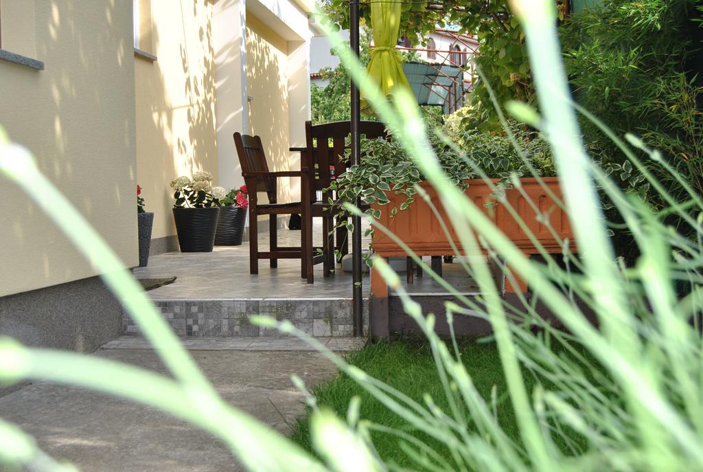 Apartments & Studio Matan Ровінь Екстер'єр фото