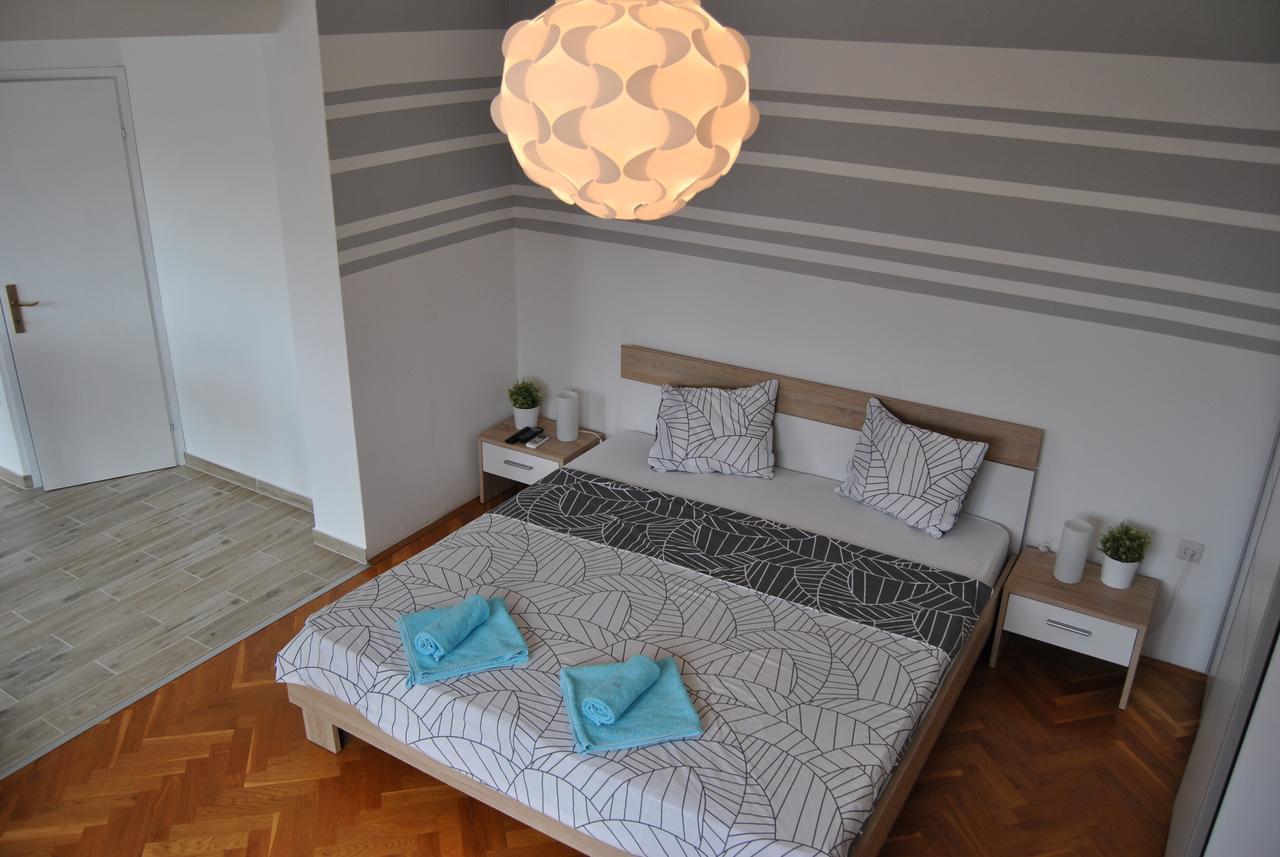 Apartments & Studio Matan Ровінь Екстер'єр фото