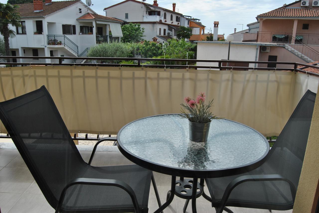 Apartments & Studio Matan Ровінь Екстер'єр фото