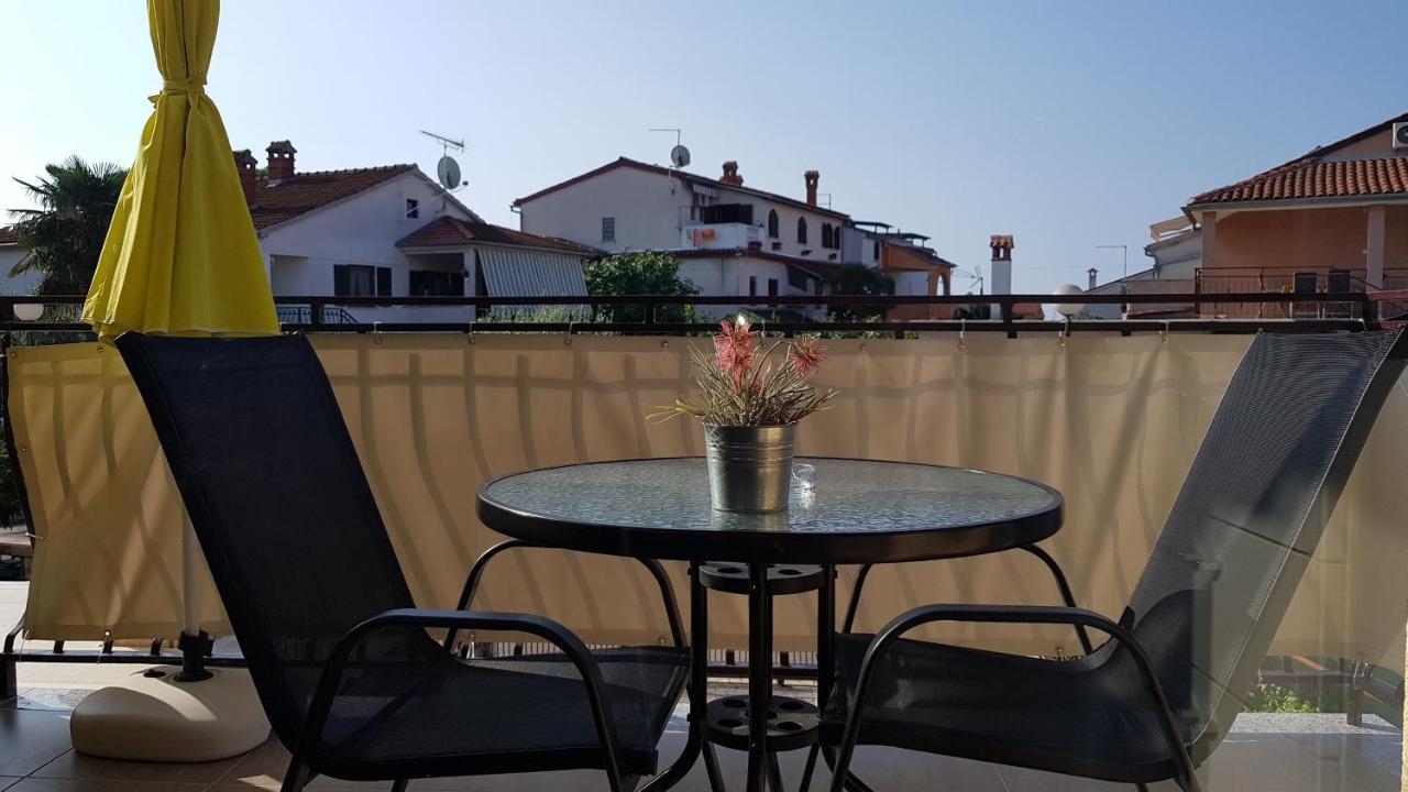 Apartments & Studio Matan Ровінь Екстер'єр фото